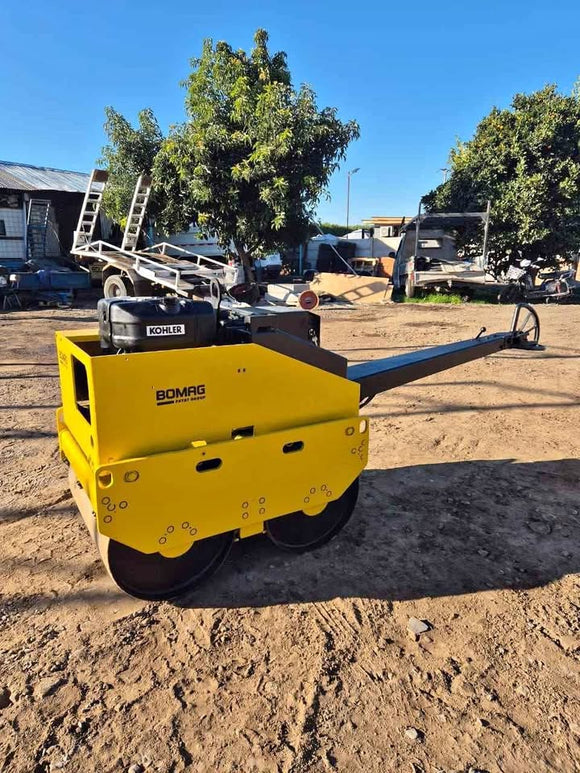 RODILLO COMPACTADOR DOBLE TAMBOR BOMAG 2024