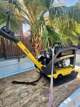PLACA COMPACTADORA BOMAG BPR3560 REVERSIBLE 4000 KG DIESEL
